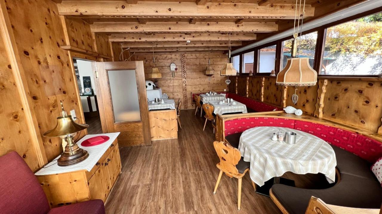 Hotel Montana Telfes im Stubai Ngoại thất bức ảnh